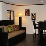 Swipers Inn Boracay